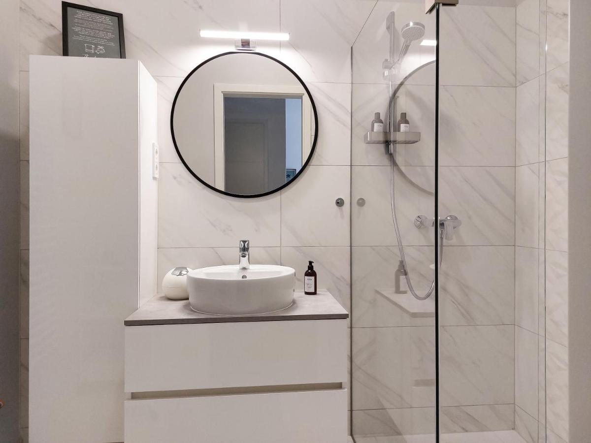 Linden Apartman 104 - Adults Only Mosonmagyarovar Exterior photo